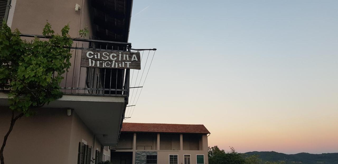 Cascina Brichat Alta Langa Serravalle delle Langhe Zewnętrze zdjęcie