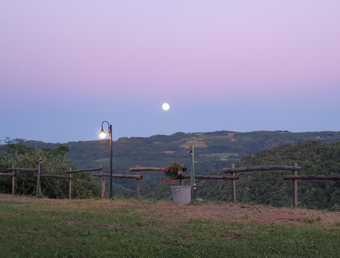 Cascina Brichat Alta Langa Serravalle delle Langhe Zewnętrze zdjęcie