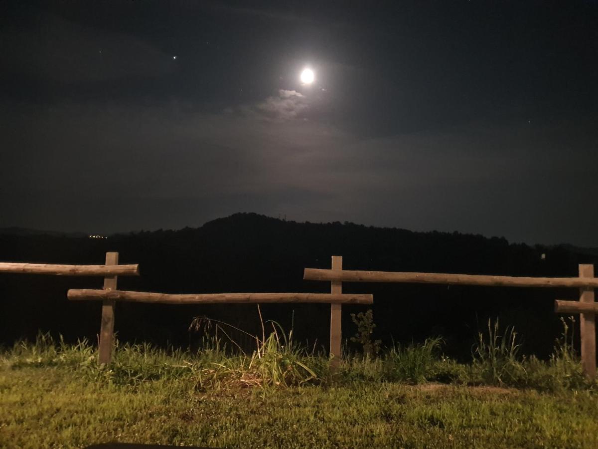 Cascina Brichat Alta Langa Serravalle delle Langhe Zewnętrze zdjęcie